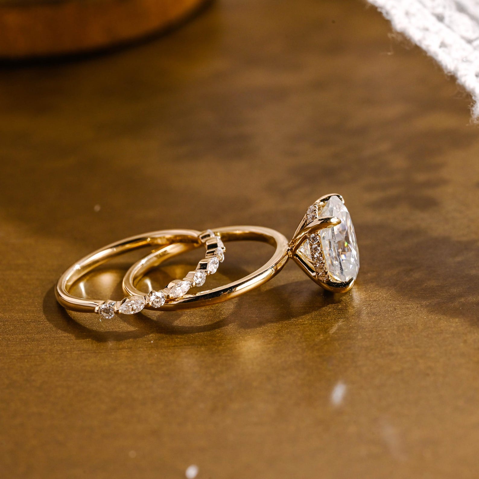 The Liora Bridal Set - Oval Diamond Ring with Marquise Leaf Wedding Band