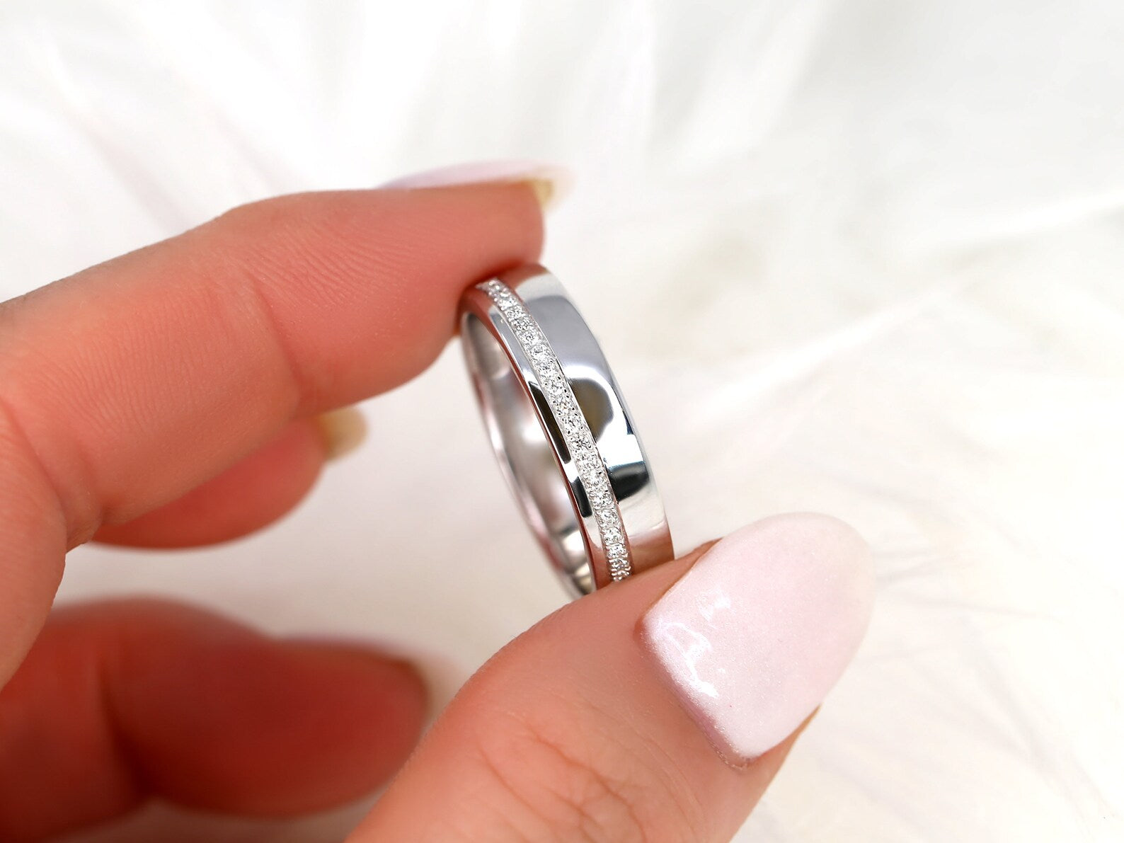 The Nolan Band - Men’s Modern Diamond Wedding Ring
