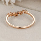 The Serelle Ring - Graduated Diamond Crown Band