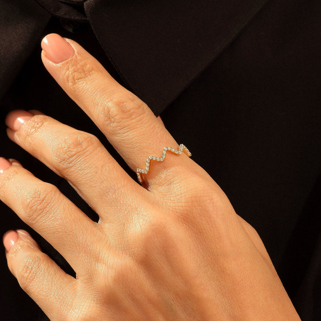 The Zia Band - Diamond Zigzag Contour Ring