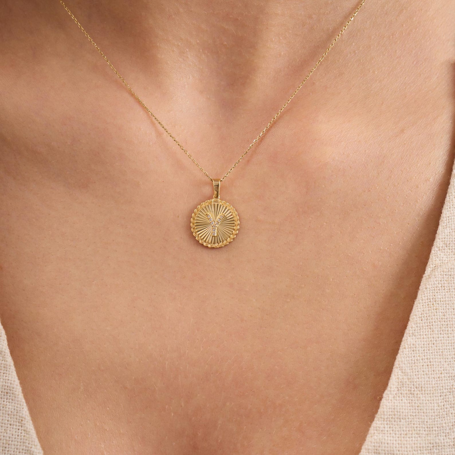 Y Letter Diamond Round Initial Necklace